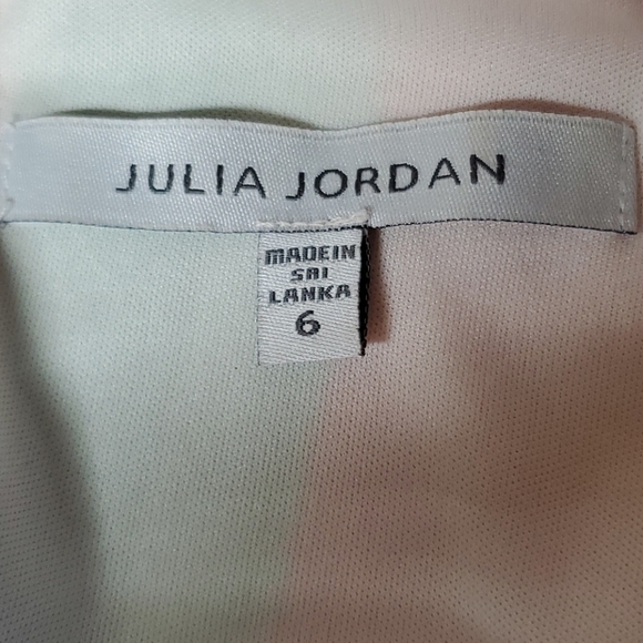 Julia Jordan Dress - Picture 10 of 13